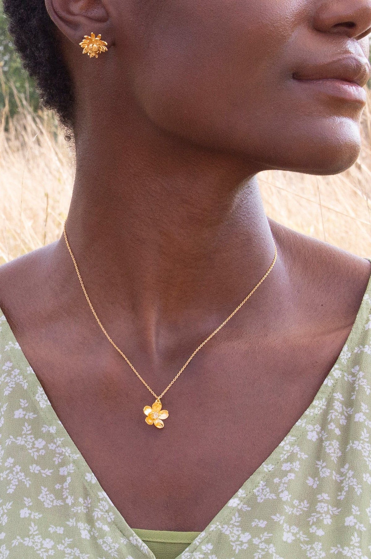 Citrine Buttercup Necklace Gold