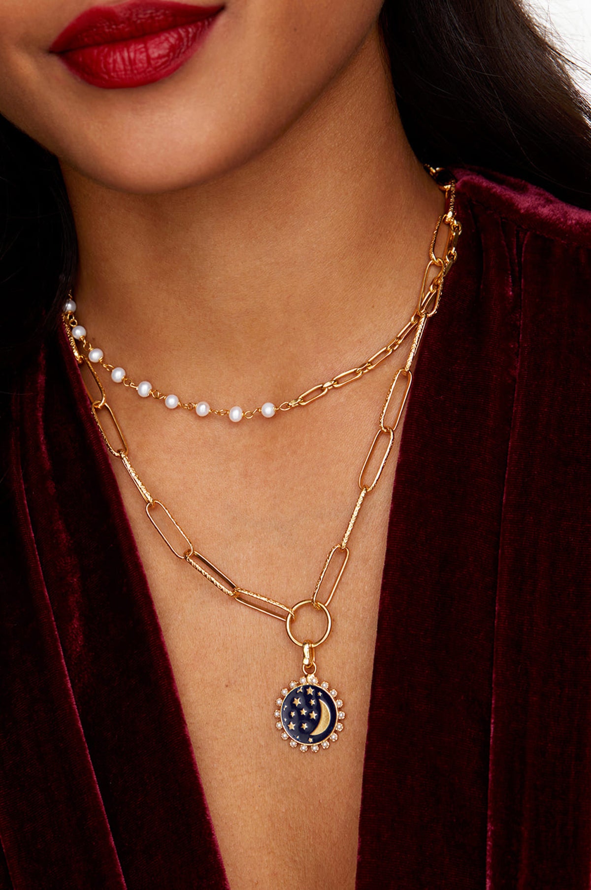 Notturna Charm