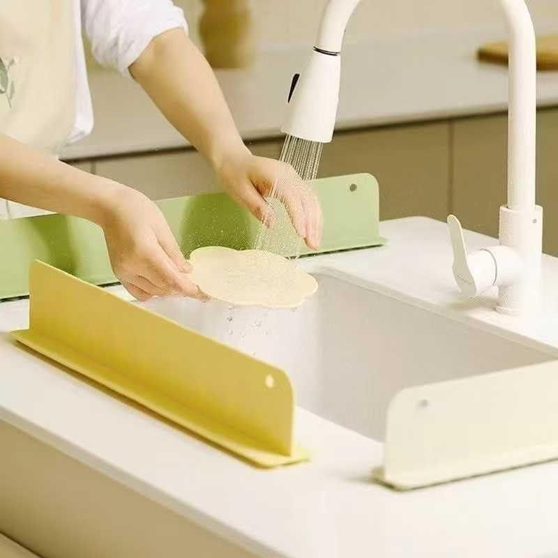 Anti-Splash Sink Guard for Kitchen Countertop (Pack of 2)