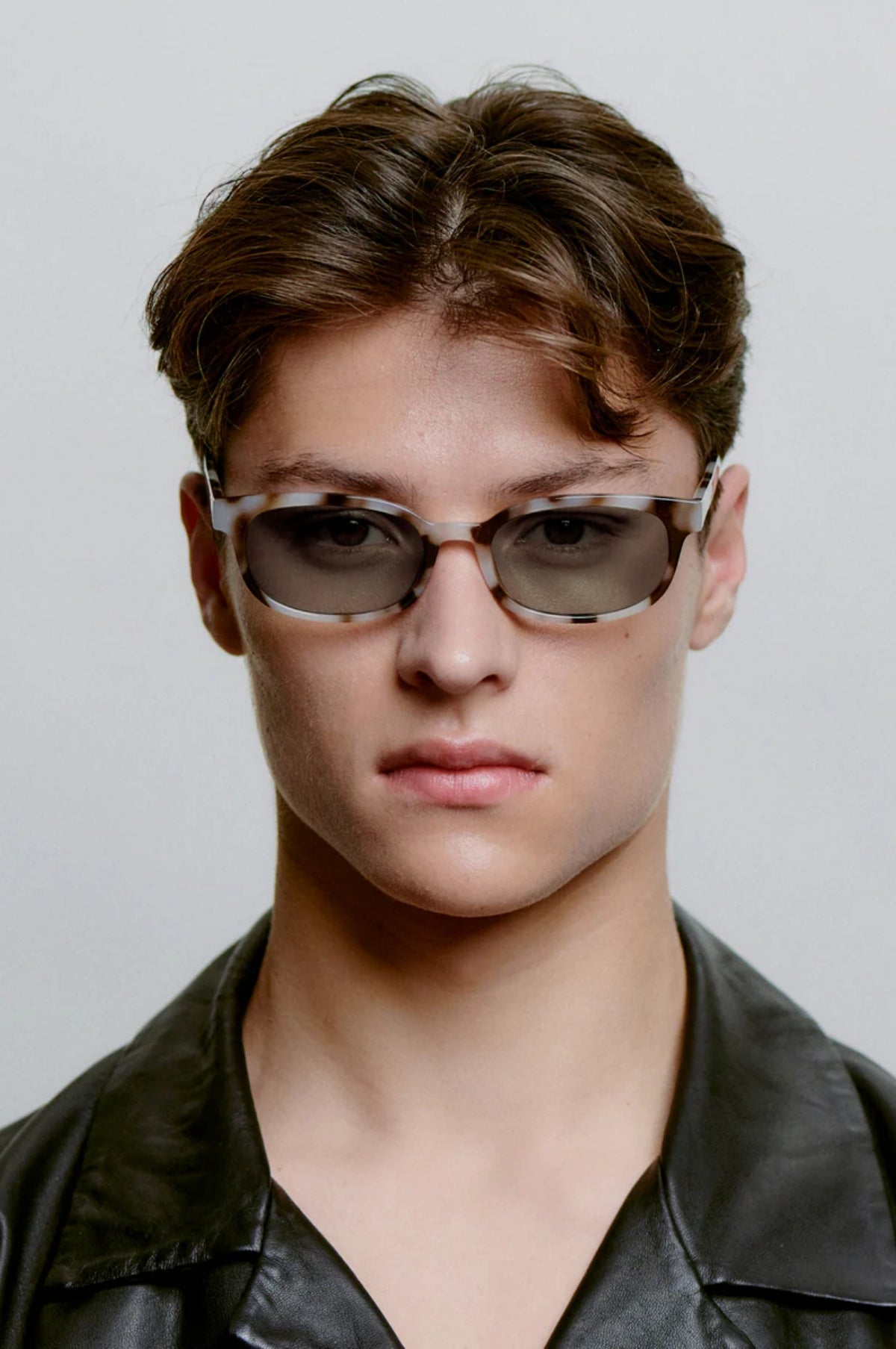 Charlie Sunglasses Smoke Cookie Dough