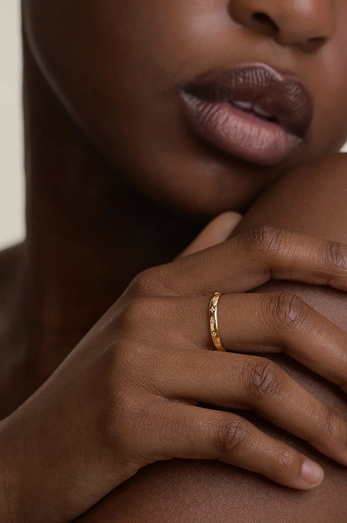Cosmic Star Band Ring in Gold