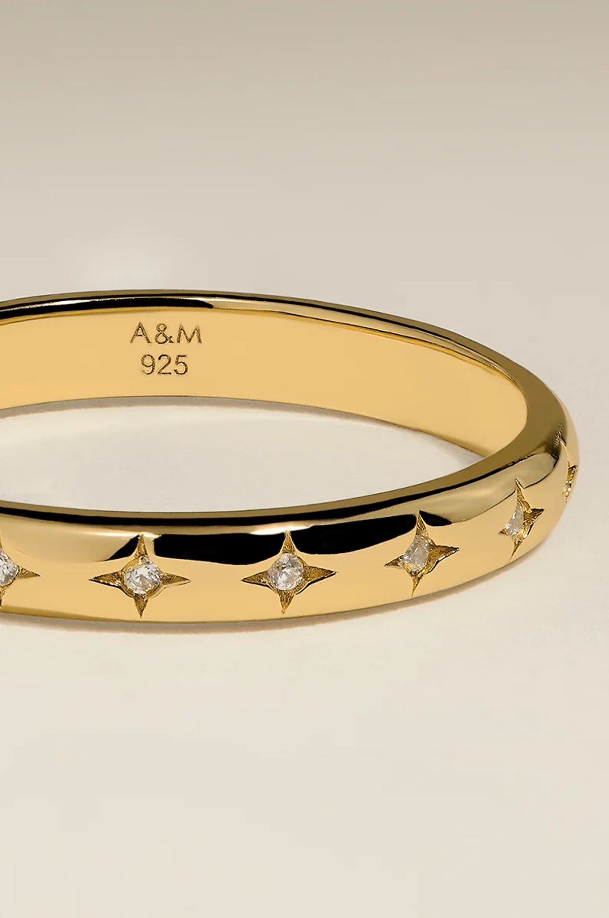 Cosmic Star Band Ring in Gold