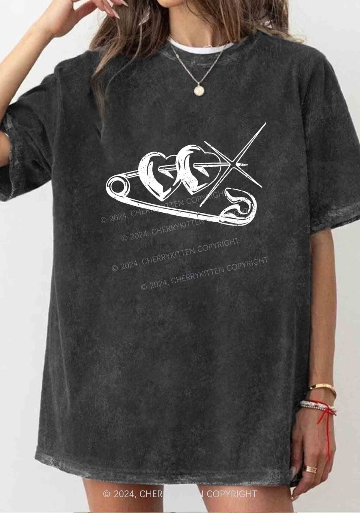 Love Pin Y2K Washed Tee Cherrykitten